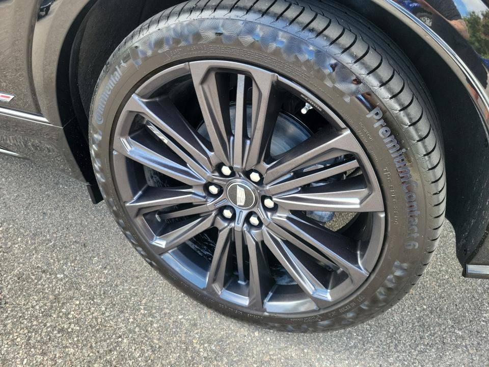 Certified 2026 Cadillac Lyriq V AWD/4WD image 25