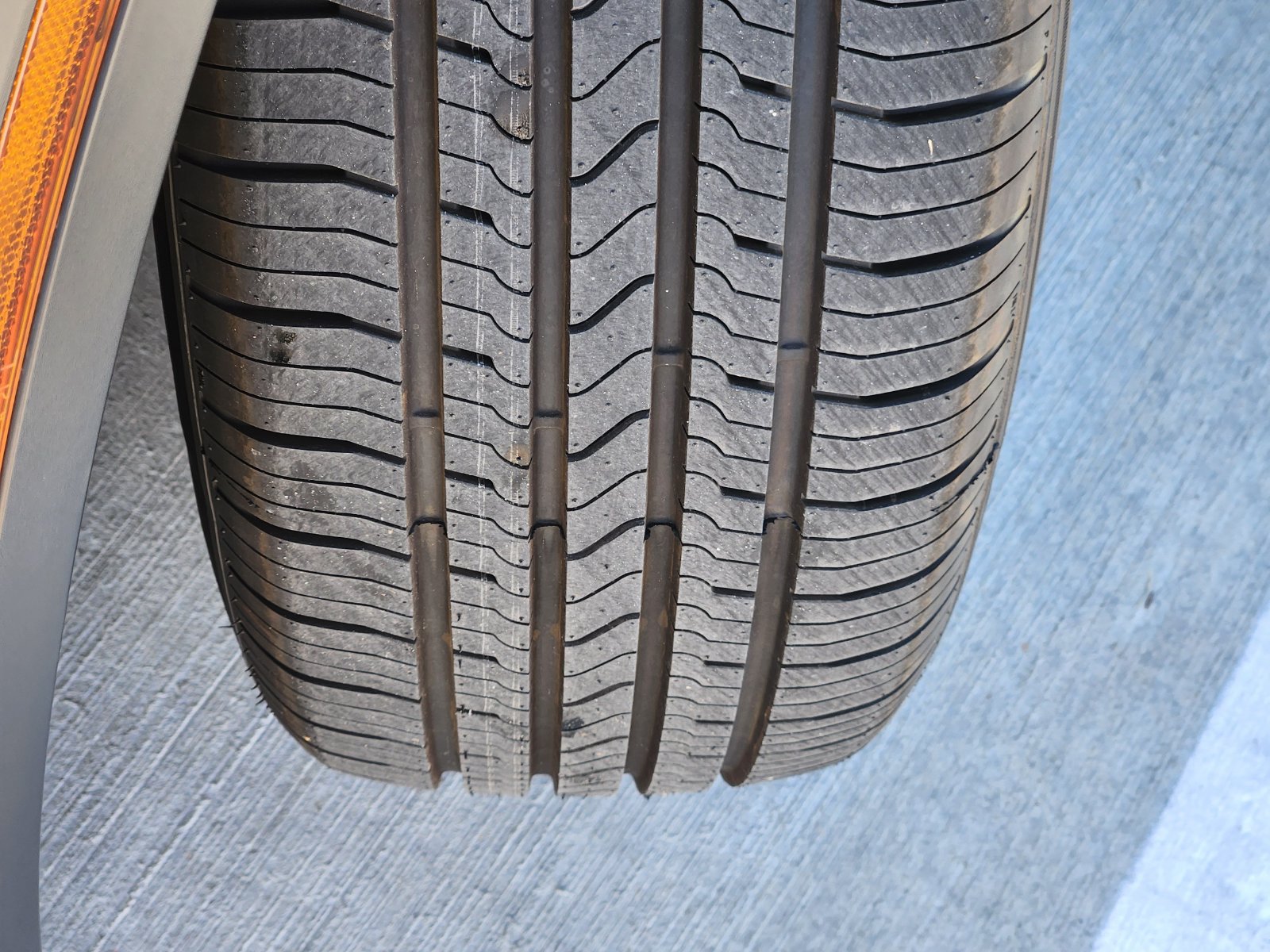 Used 2024 Honda CR-V EX-L image 13