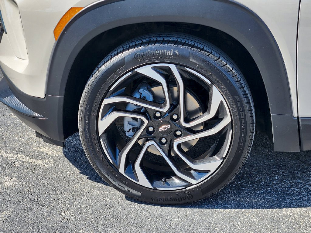 Used 2026 Chevrolet TrailBlazer RS w/ Driver Confidence Package FWD image 10
