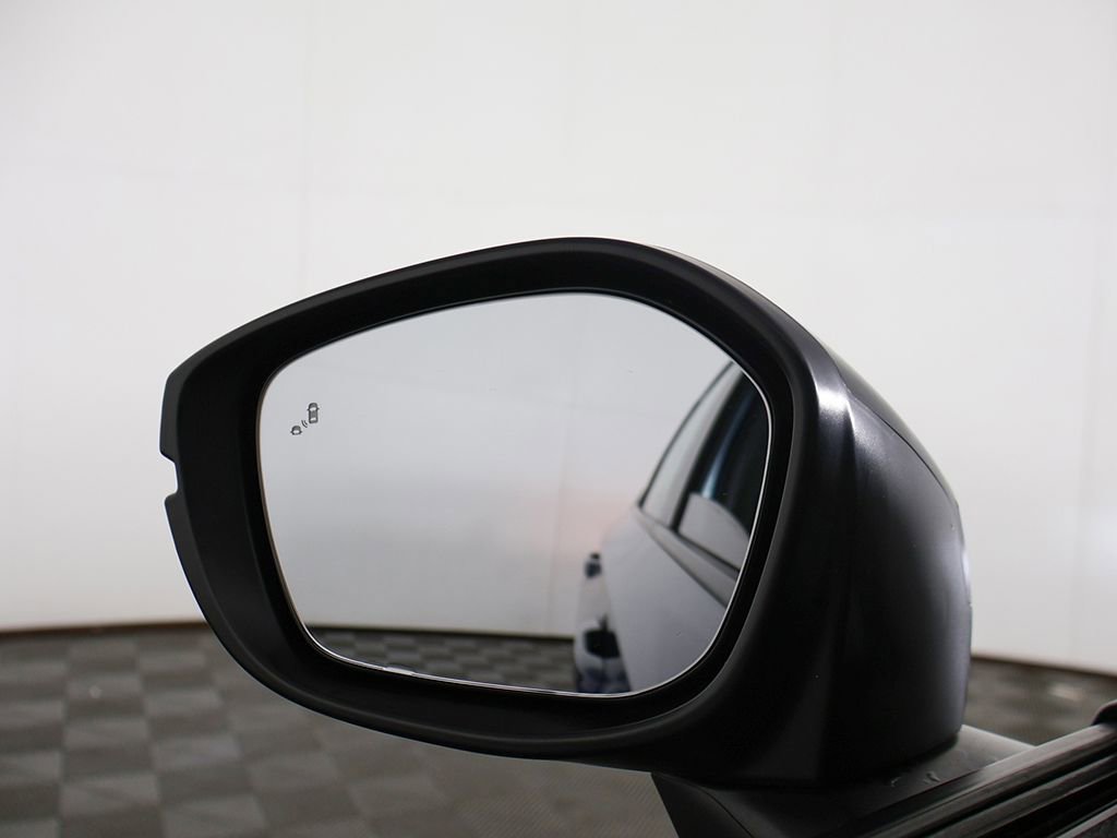 Used 2025 Honda Civic Sport image 31