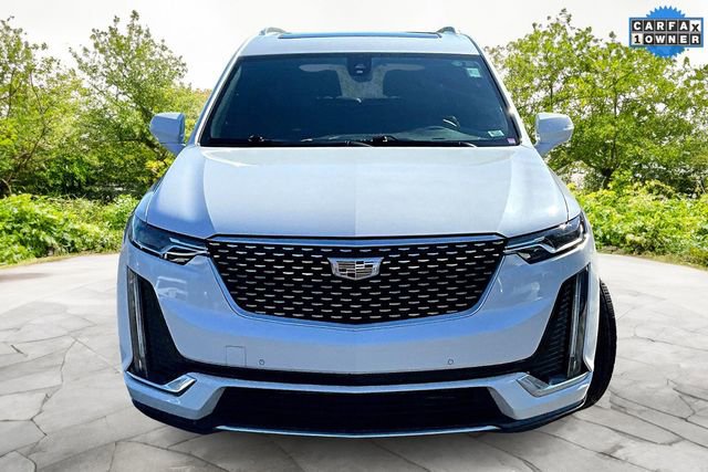 Used 2023 Cadillac XT6 Luxury image 3