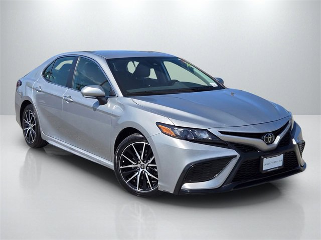 Used 2023 Toyota Camry SE