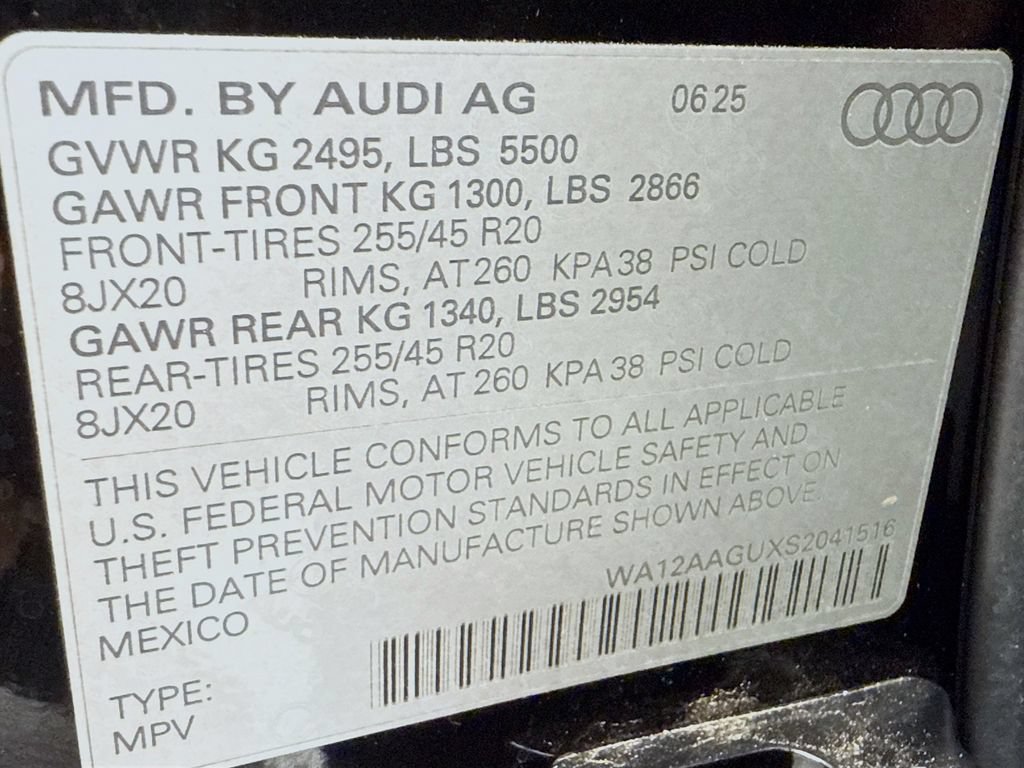 Used 2025 Audi Q5 Premium Plus w/ Premium Plus AWD/4WD image 36