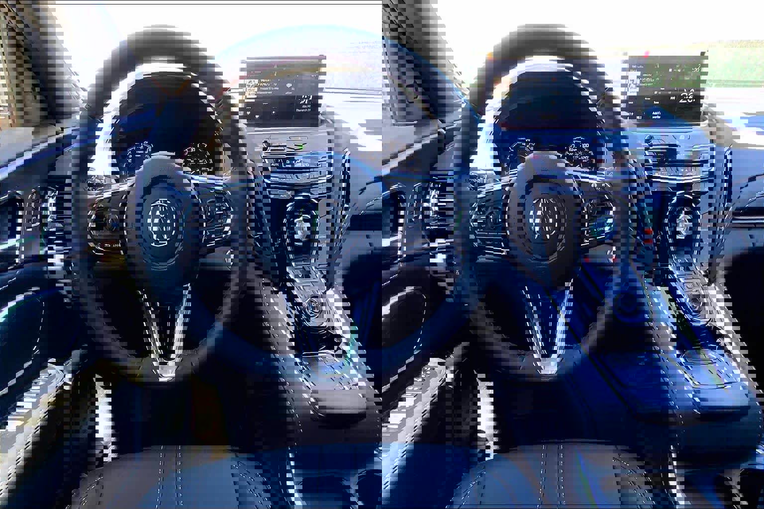 Used 2025 Acura RDX SH-AWD image 6