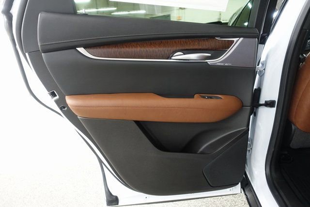 New 2025 Cadillac XT5 Premium Luxury image 19