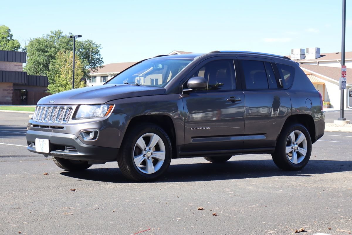 Used 2016 Jeep Compass High Altitude AWD/4WD image 11