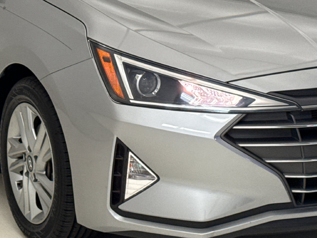 Used 2020 Hyundai Elantra SEL w/ Cargo Package (C1) FWD image 5