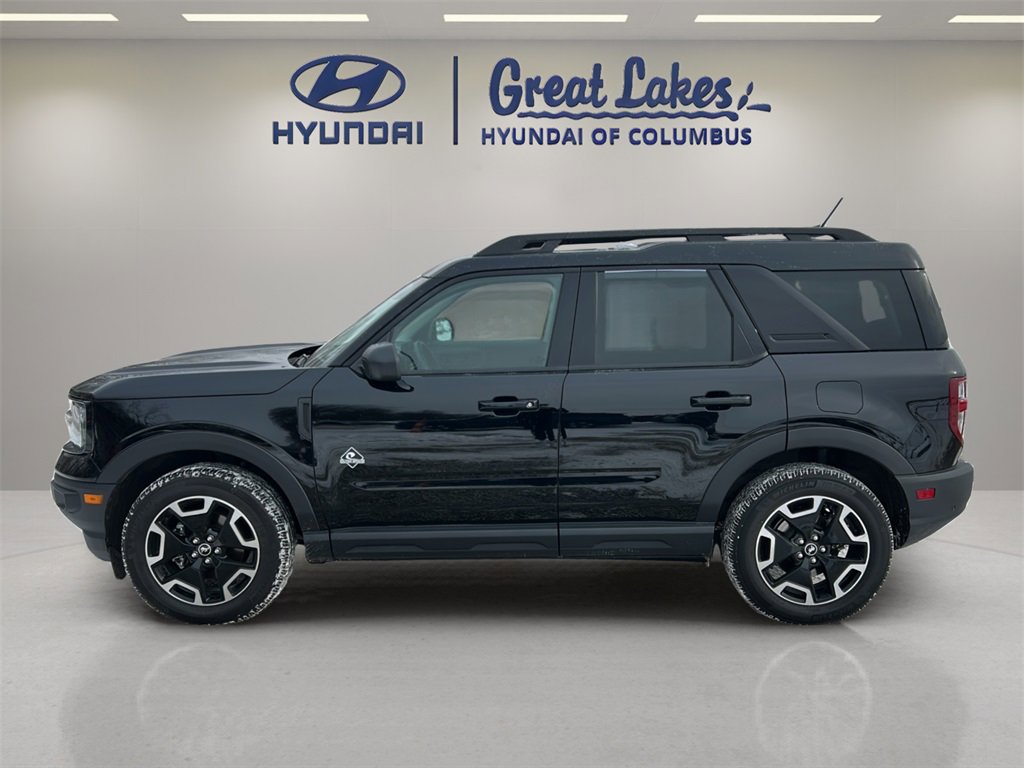 Used 2024 Ford Bronco Sport Outer Banks w/ Tech Package image 2