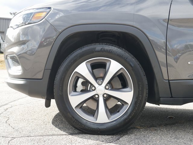 Used 2022 Jeep Cherokee Limited w/ Mopar Interior Package image 10