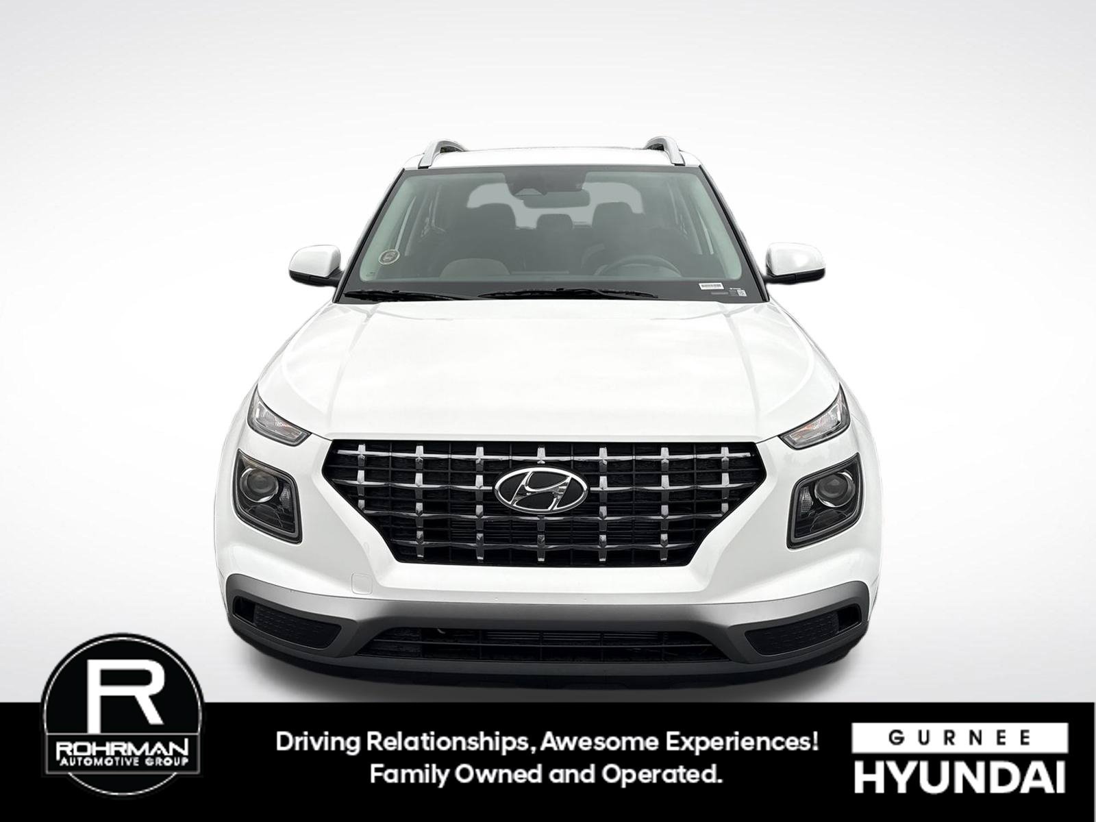 New 2026 Hyundai Venue SEL FWD image 3