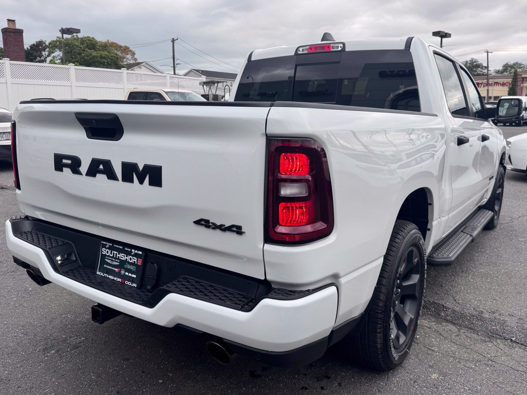 New 2026 RAM 1500 Express AWD/4WD image 8