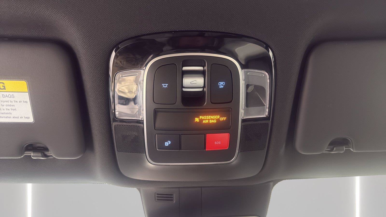 Used 2025 Hyundai Santa Cruz SEL AWD/4WD image 26