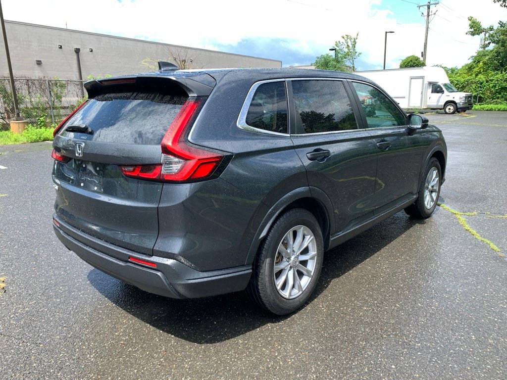 Used 2023 Honda CR-V EX image 3