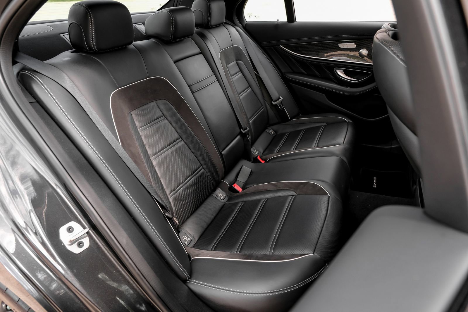 Used 2021 Mercedes-Benz E 63 AMG S image 36