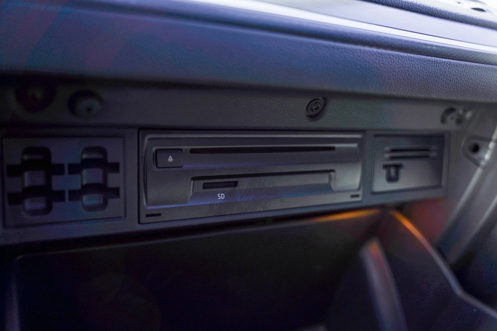 Used 2020 Volkswagen GTI SE image 25