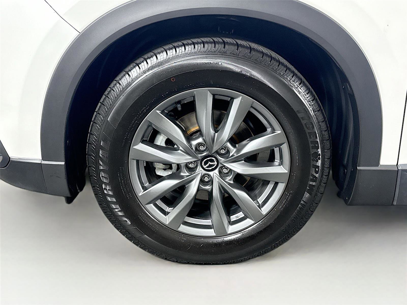 Used 2020 MAZDA CX-9 Touring image 47