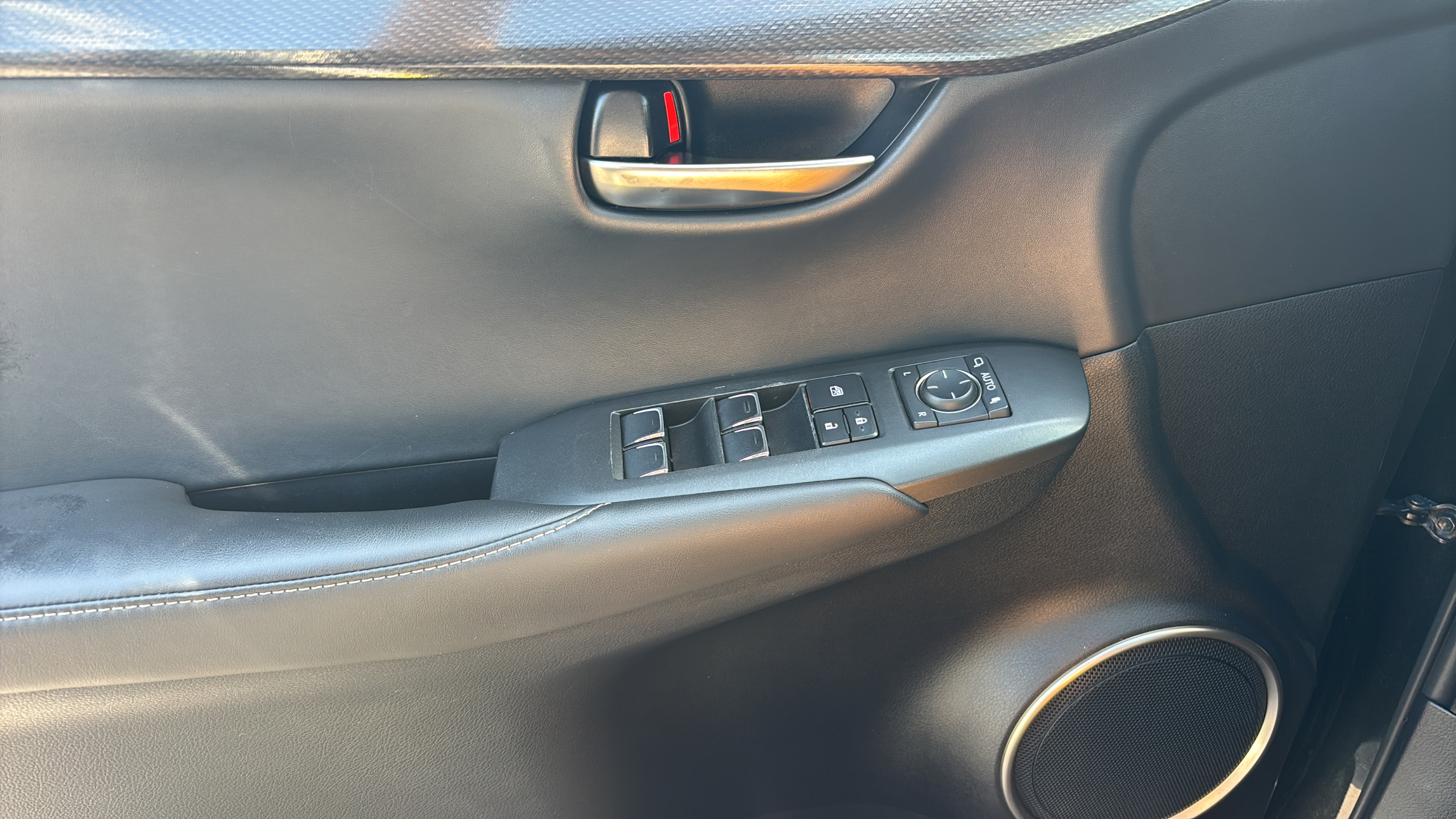 Used 2019 Lexus NX 300 FWD w/ Comfort Package image 18