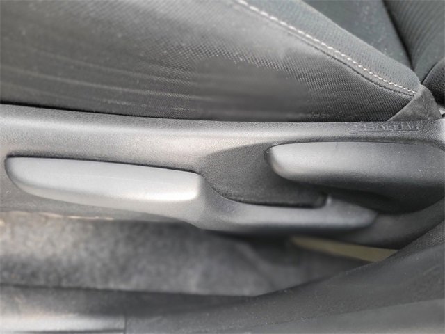 Used 2015 Toyota RAV4 XLE image 19