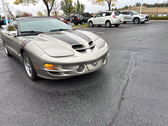 Used 2001 Pontiac Firebird Trans Am RWD image 3