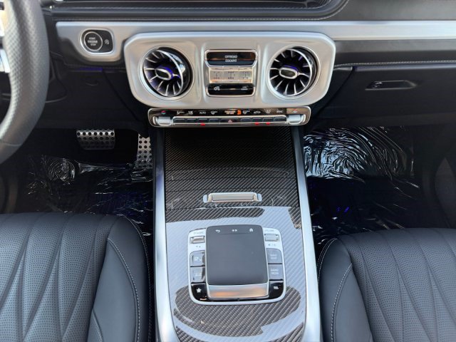 Used 2025 Mercedes-Benz G 63 AMG 4MATIC image 15