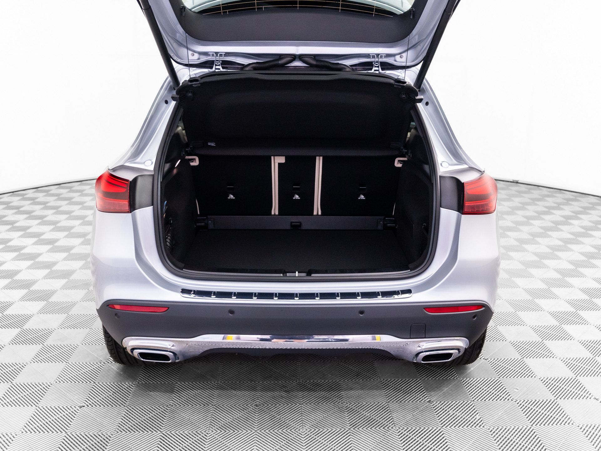 New 2026 Mercedes-Benz GLA 250 4MATIC image 36