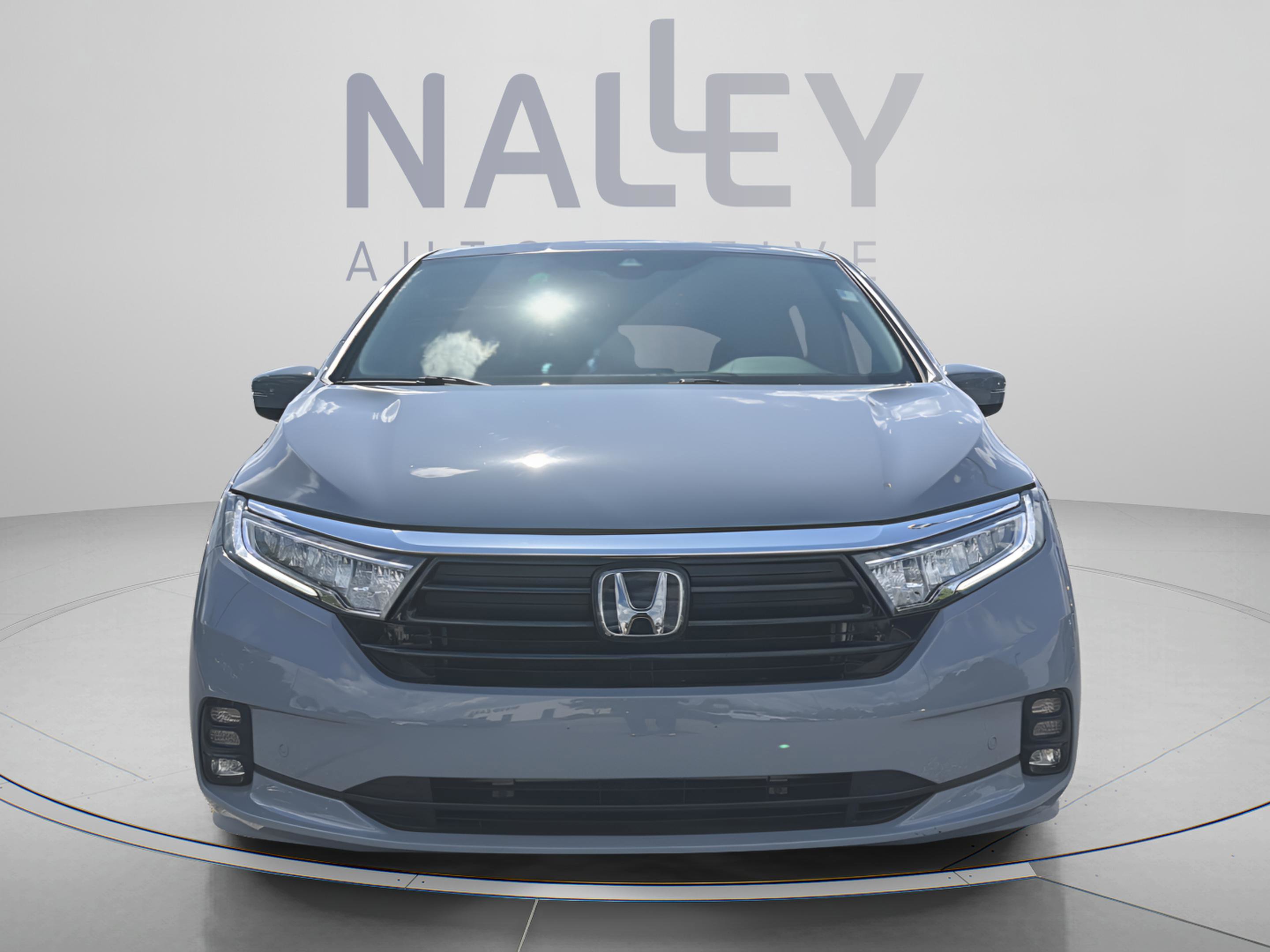 Used 2024 Honda Odyssey Touring image 5
