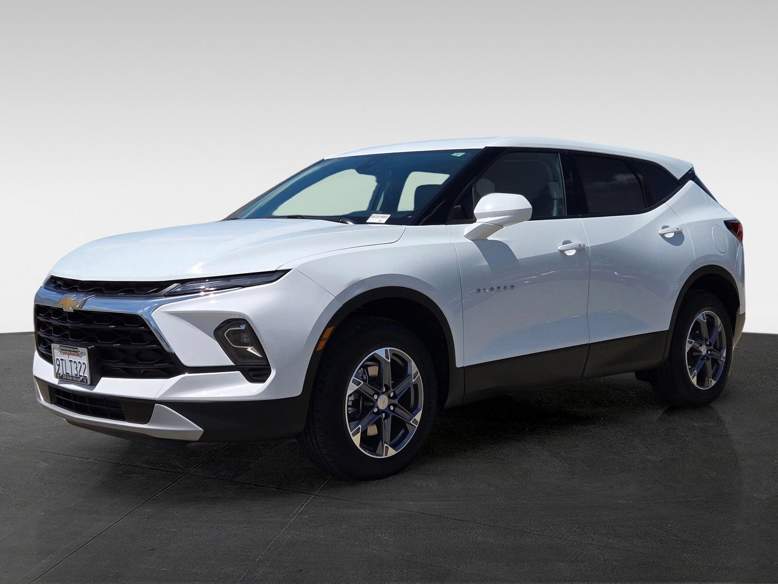 Used 2025 Chevrolet Blazer LT AWD/4WD image 8