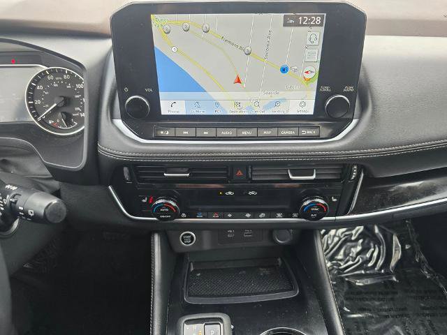 Certified 2022 Nissan Rogue SL w/ SL Premium Package image 6