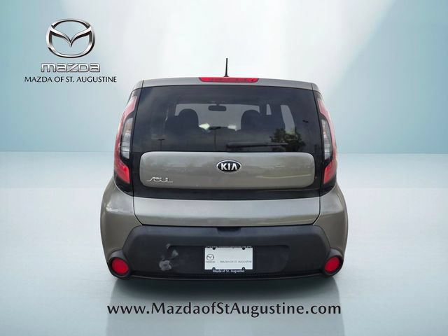 Used 2014 Kia Soul FWD image 12
