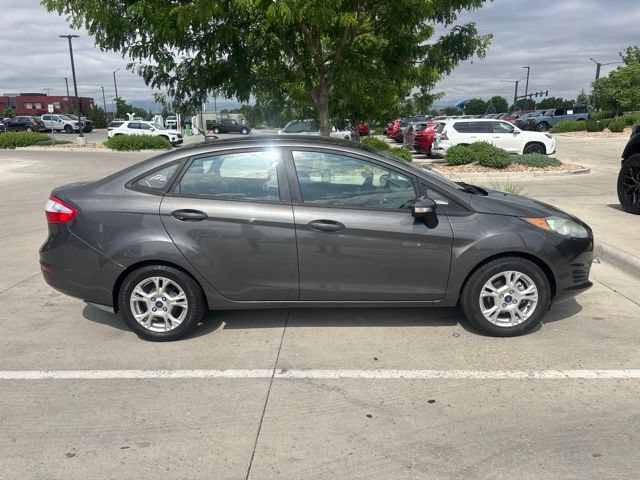Used 2015 Ford Fiesta SE FWD image 5