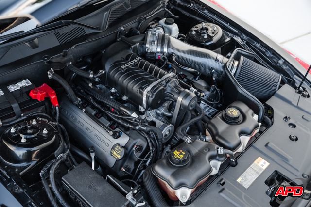 Used 2013 Ford Mustang GT Premium RWD image 86
