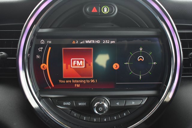 Used 2019 MINI Cooper S image 23