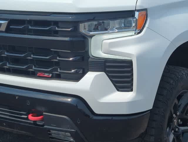 Used 2024 Chevrolet Silverado 1500 LT Trail Boss AWD/4WD image 10