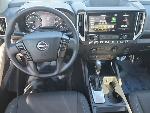 Used 2025 Nissan Frontier SV image 22
