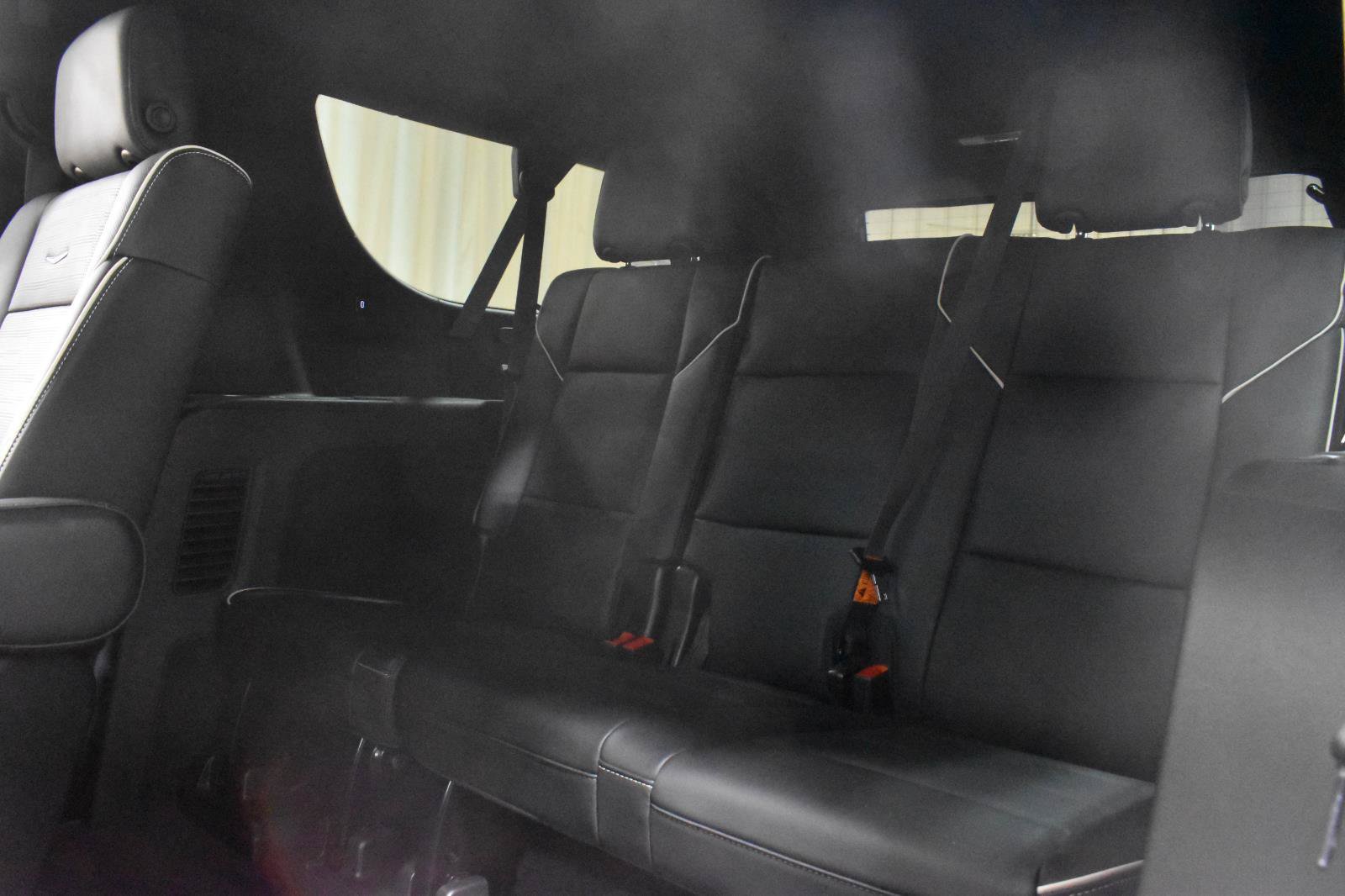 Used 2023 Cadillac Escalade ESV Premium Luxury w/ LPO, Floor Liner Package AWD/4WD image 9