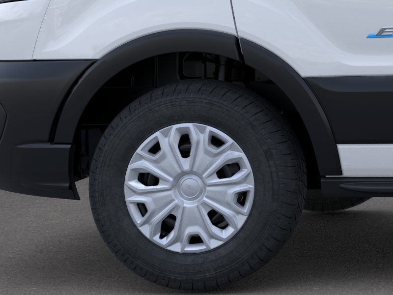 New 2025 Ford E-Transit RWD image 40