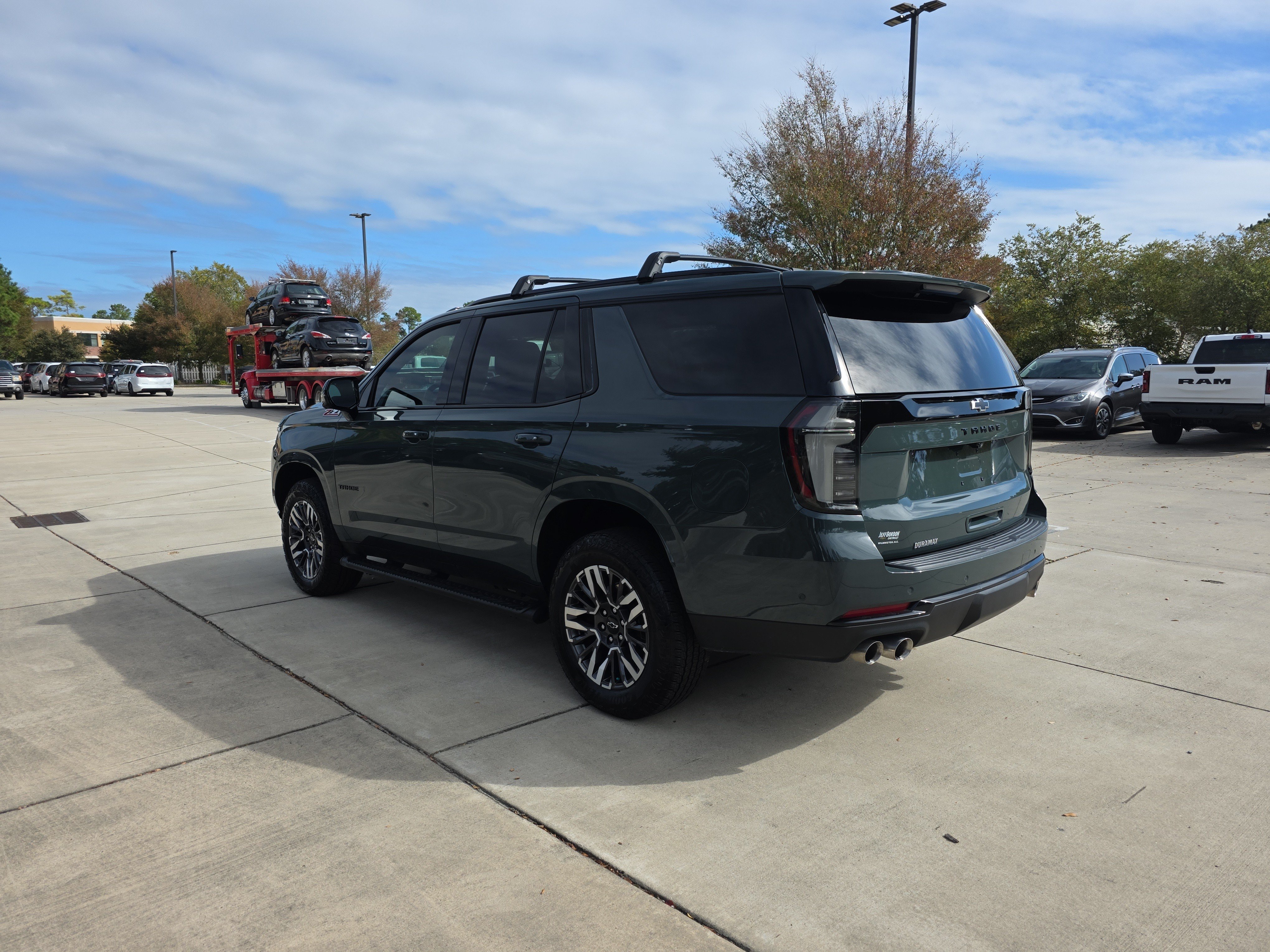 Used 2026 Chevrolet Tahoe Z71 w/ Comfort Package AWD/4WD image 7