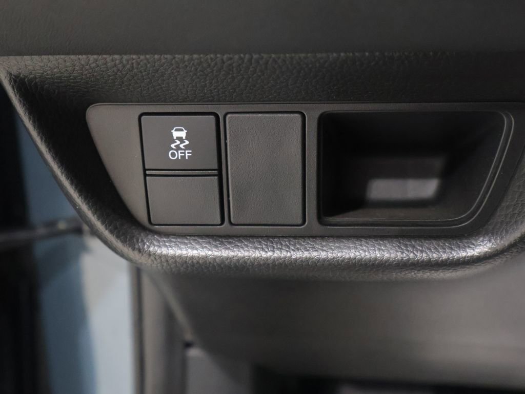 Used 2023 Honda HR-V Sport image 32