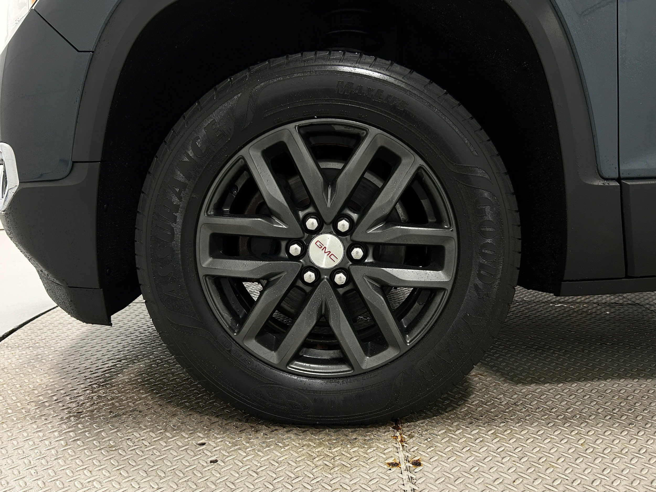 Used 2019 GMC Acadia SLT AWD/4WD image 41