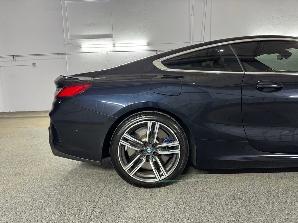 Used 2019 BMW M850i xDrive M850i xDrive w/ Comfort Seating Package image 9