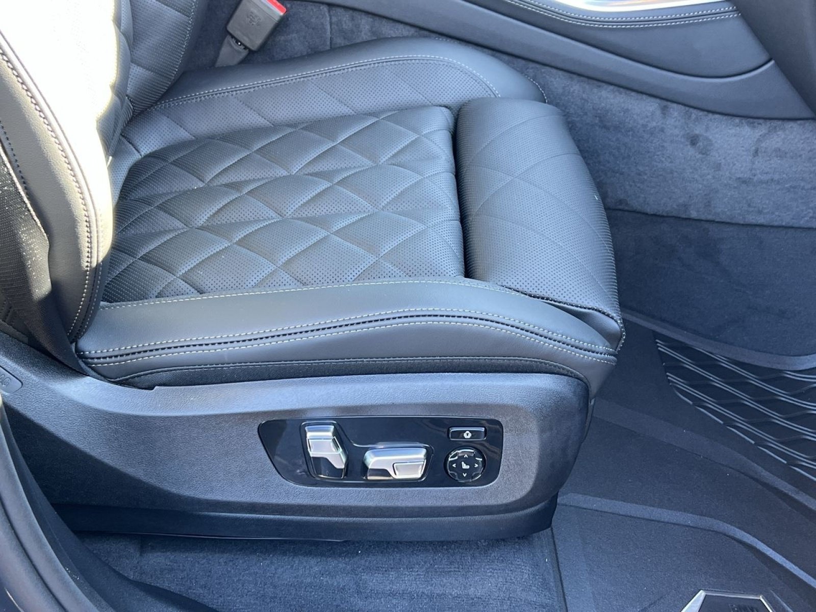 New 2026 BMW X5 xDrive40i AWD/4WD image 27