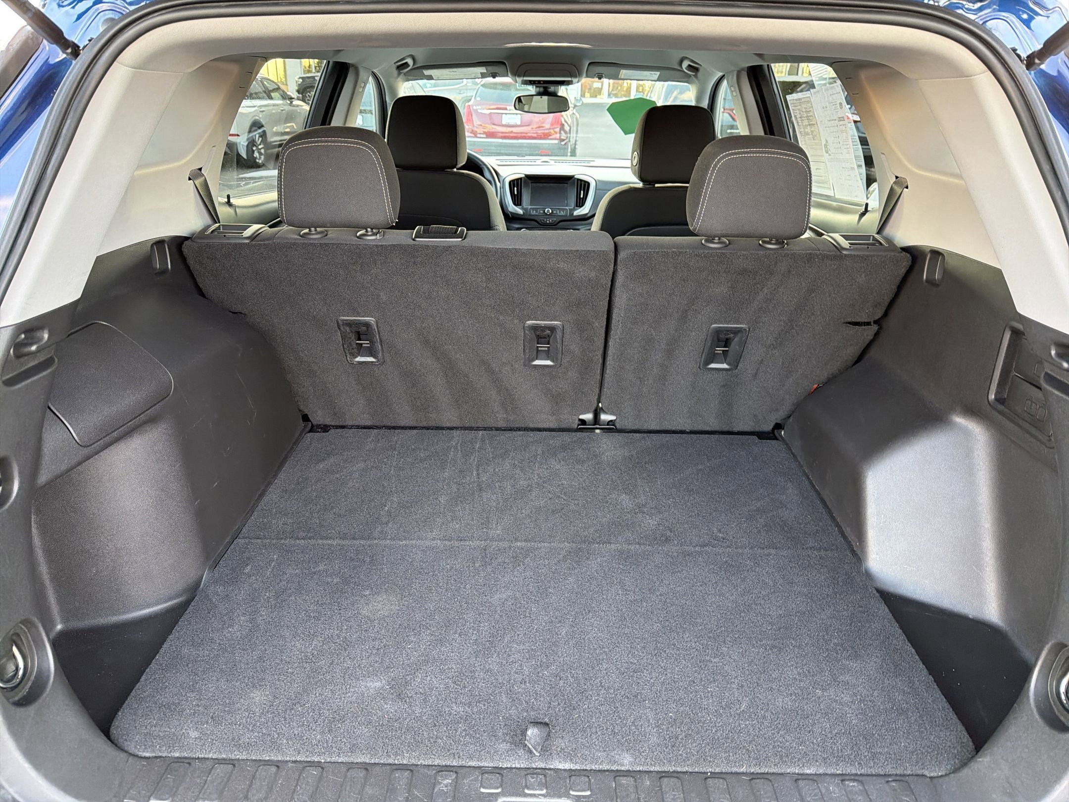 Certified 2022 GMC Terrain SLE w/ Driver Convenience Package image 28