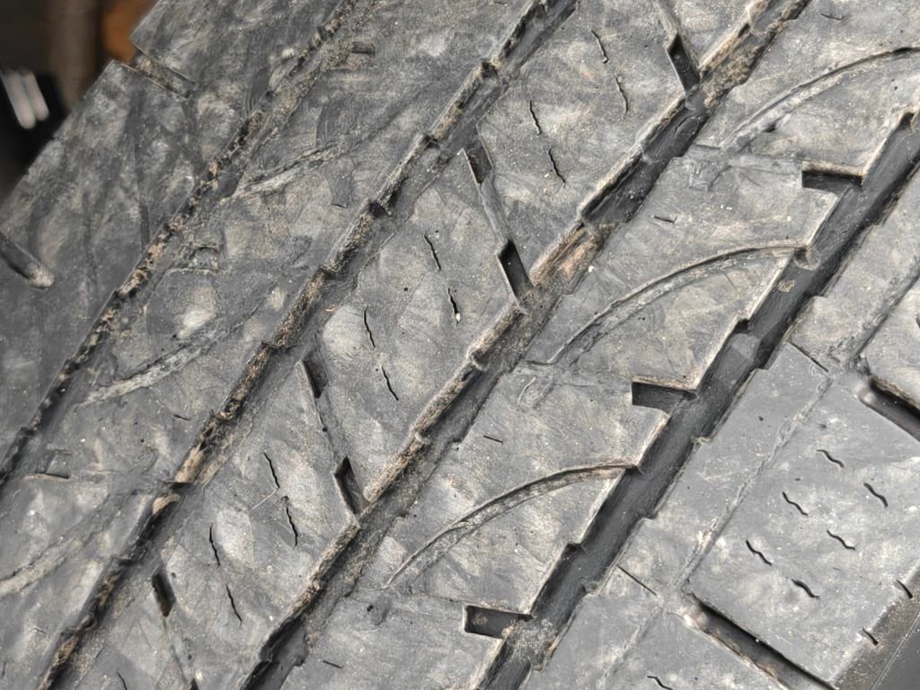 Used 2003 Dodge Ram 3500 Truck SLT image 38