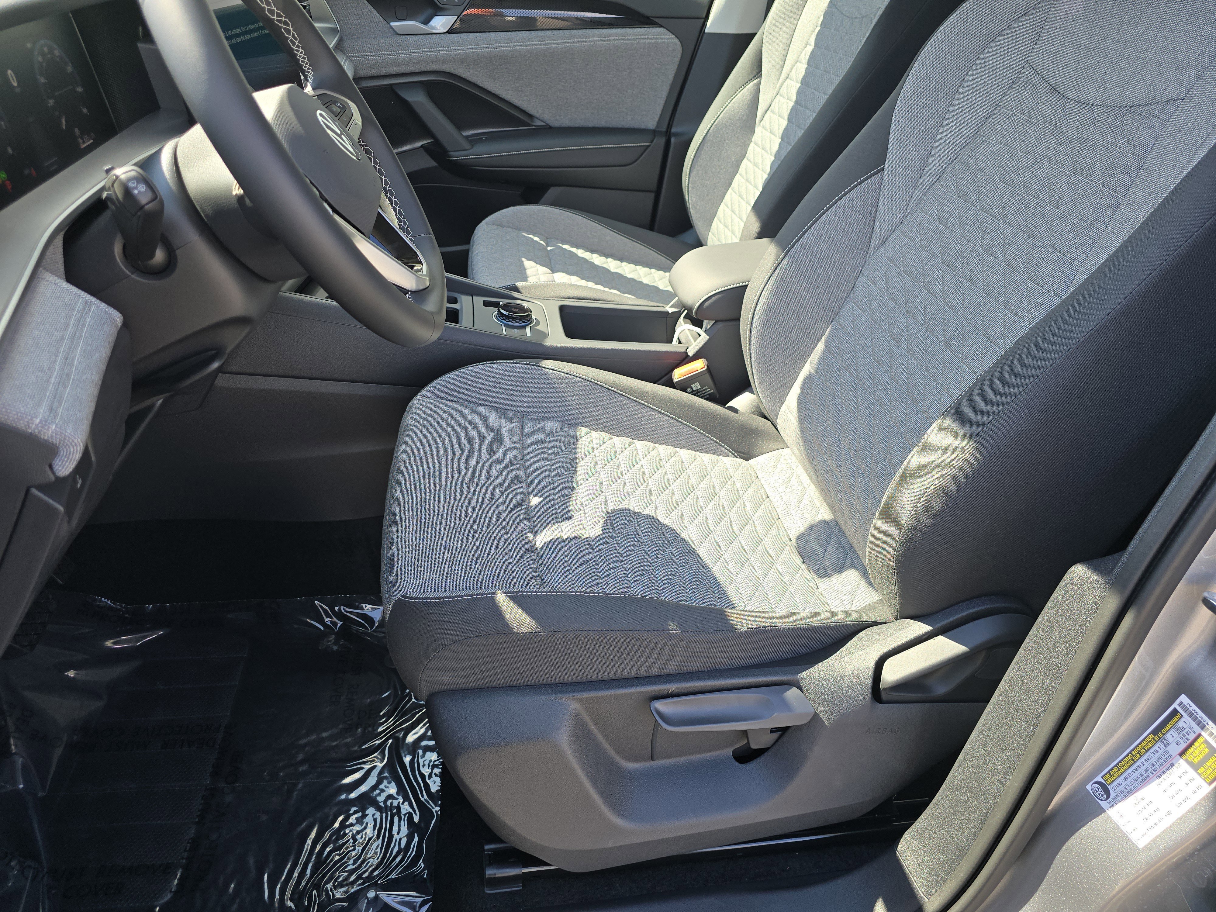 New 2025 Volkswagen Tiguan S image 16