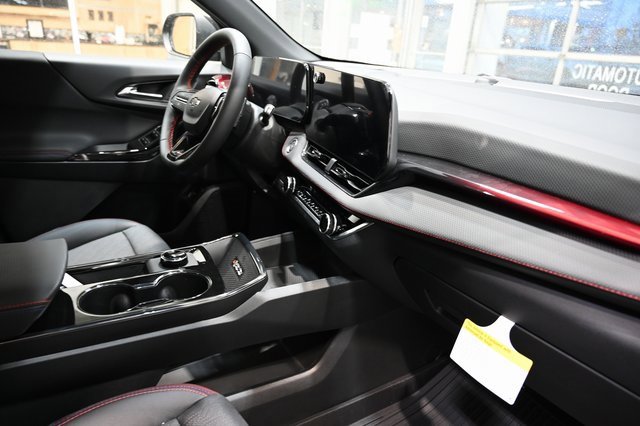 New 2026 Chevrolet Equinox RS w/ LPO, Floor Liner Package image 13