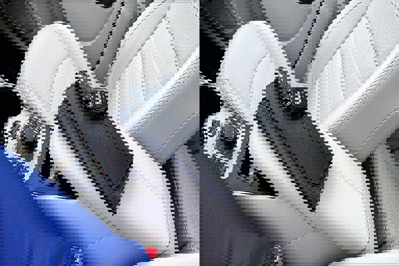 Used 2024 GMC Terrain Denali w/ Denali Premium Package AWD/4WD image 15