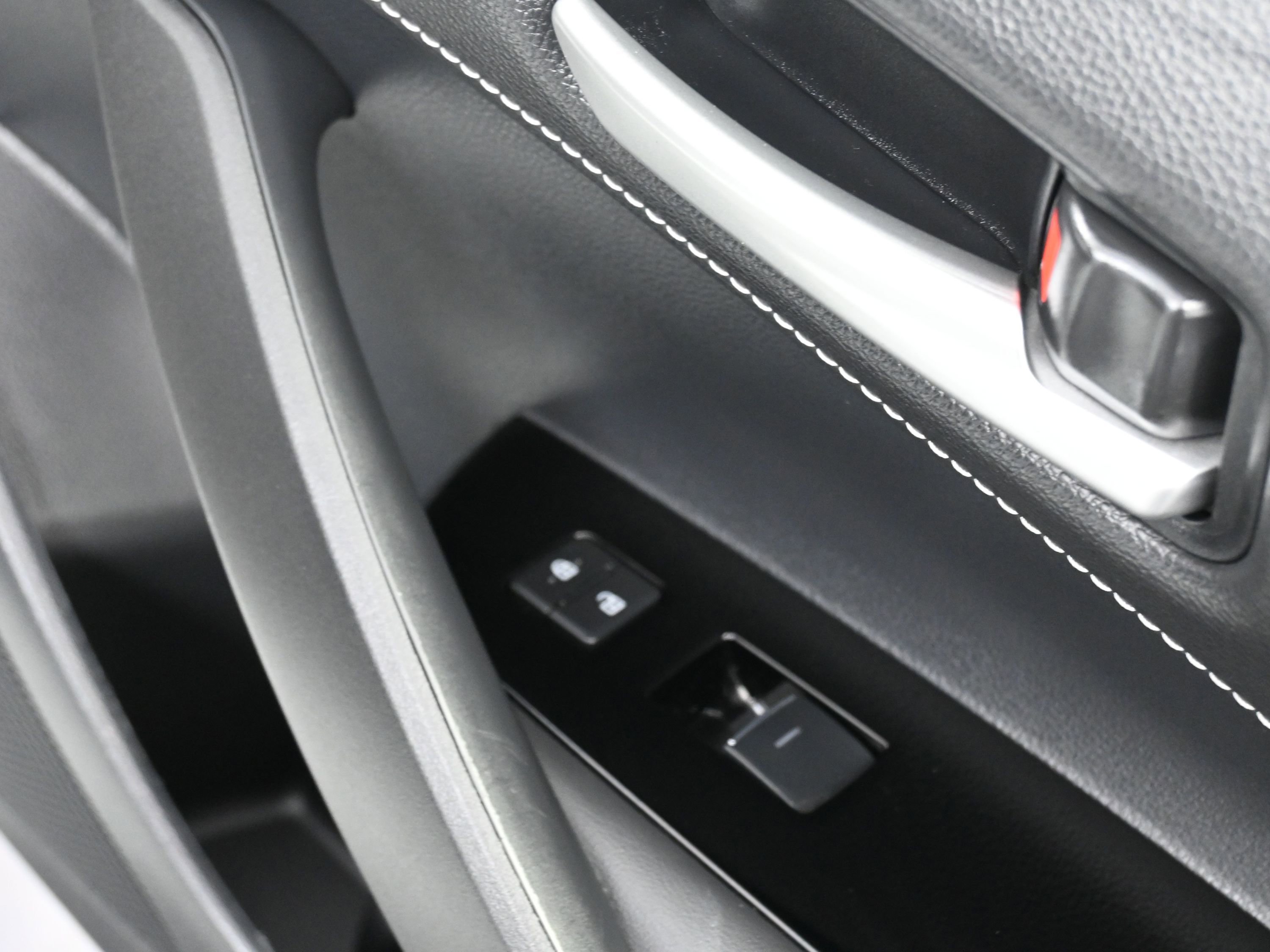 Used 2023 Toyota Corolla SE image 35