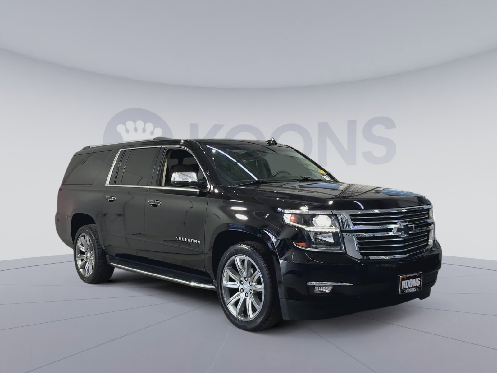 Used 2019 Chevrolet Suburban Premier AWD/4WD image 2