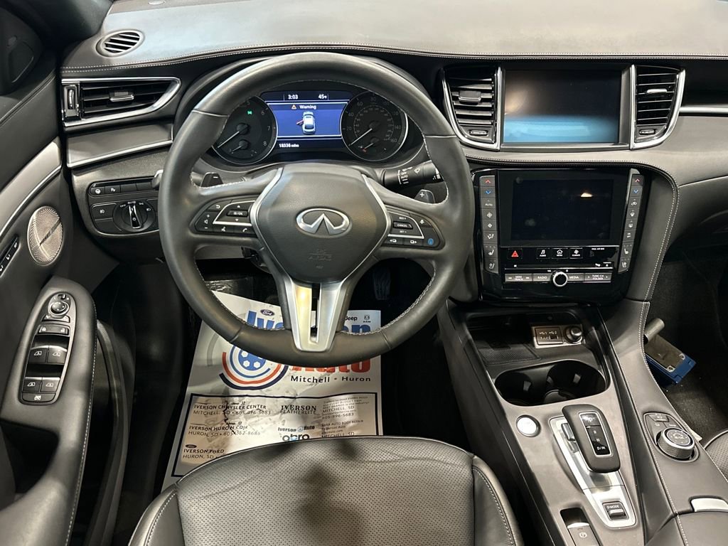 Used 2025 INFINITI QX55 Essential image 25