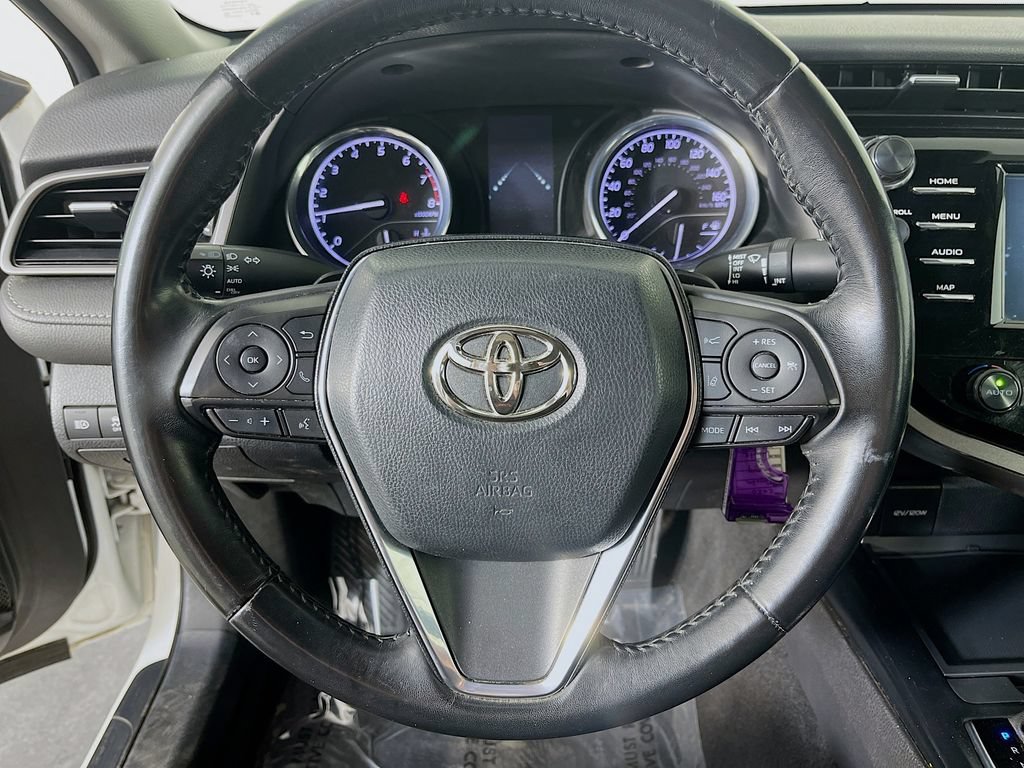 Used 2020 Toyota Camry SE FWD image 14